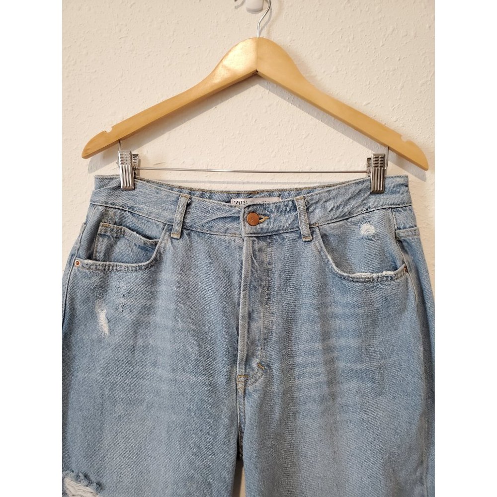 Zara Light Wash Distressed High Rise Straight Jeans 10 - Picture 4 of 8
